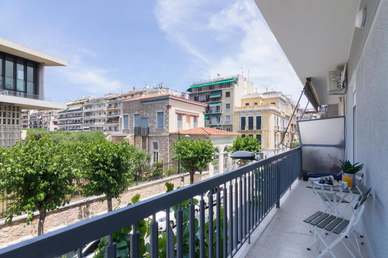 Spacious 2 Bedroom Apartment In Koukaki Athens Exterior photo